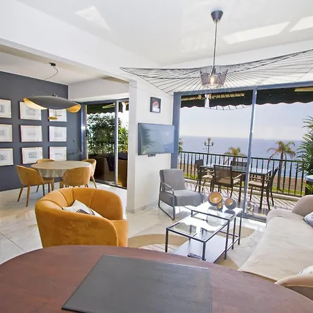 דירה Luxury Flat Beachfront
