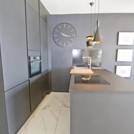 Luxury Flat Beachfront