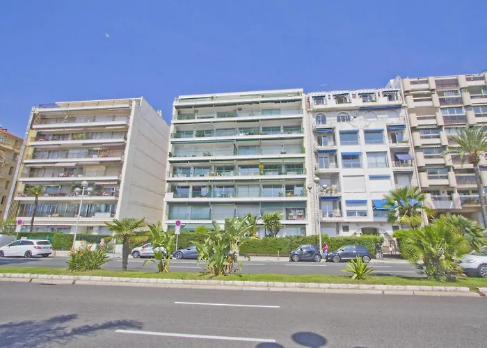 Luxury Flat Beachfront * Nizza