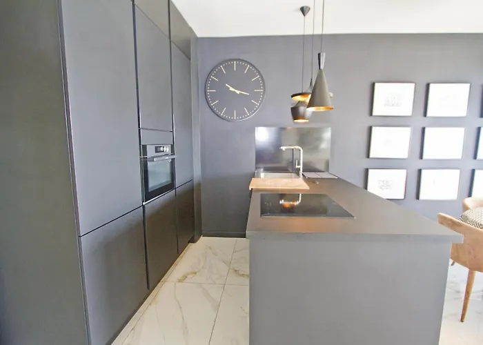 Luxury Flat Beachfront