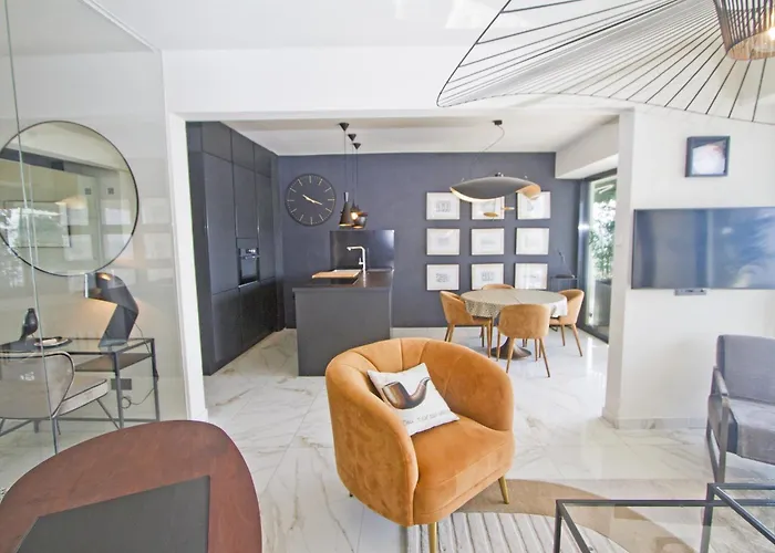 Luxury Flat Beachfront Apartment